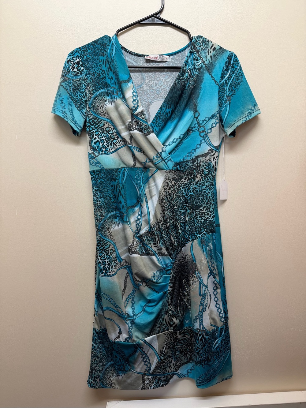 Barcode Vintage Graphic Print Faux-Wrap Dress.